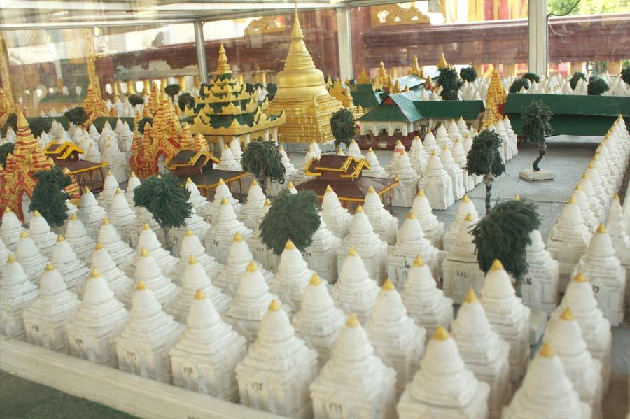 Chia sẻ kinh nghiệm du lịch bụi Myanmar 23 - chùa Kuthodaw