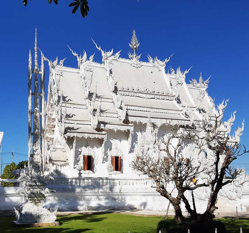 Kinh nghiệm du lịch bụi Thái Lan 13 - Đền Trắng White Temple