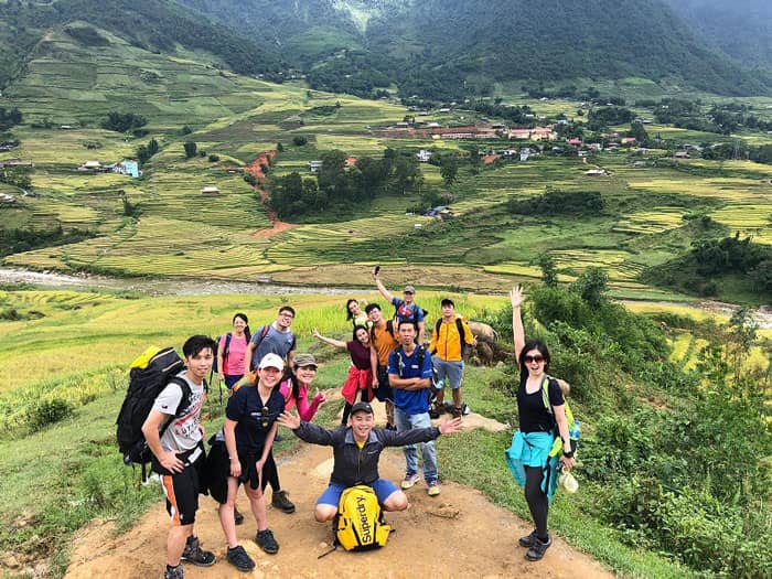 Sharing experience trekking Sapa, climbing Fansipan mountain - 8
